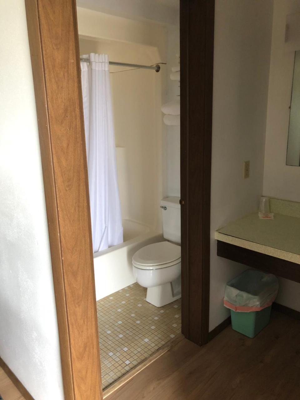 Neva Jean Motel Marshfield Ngoại thất bức ảnh